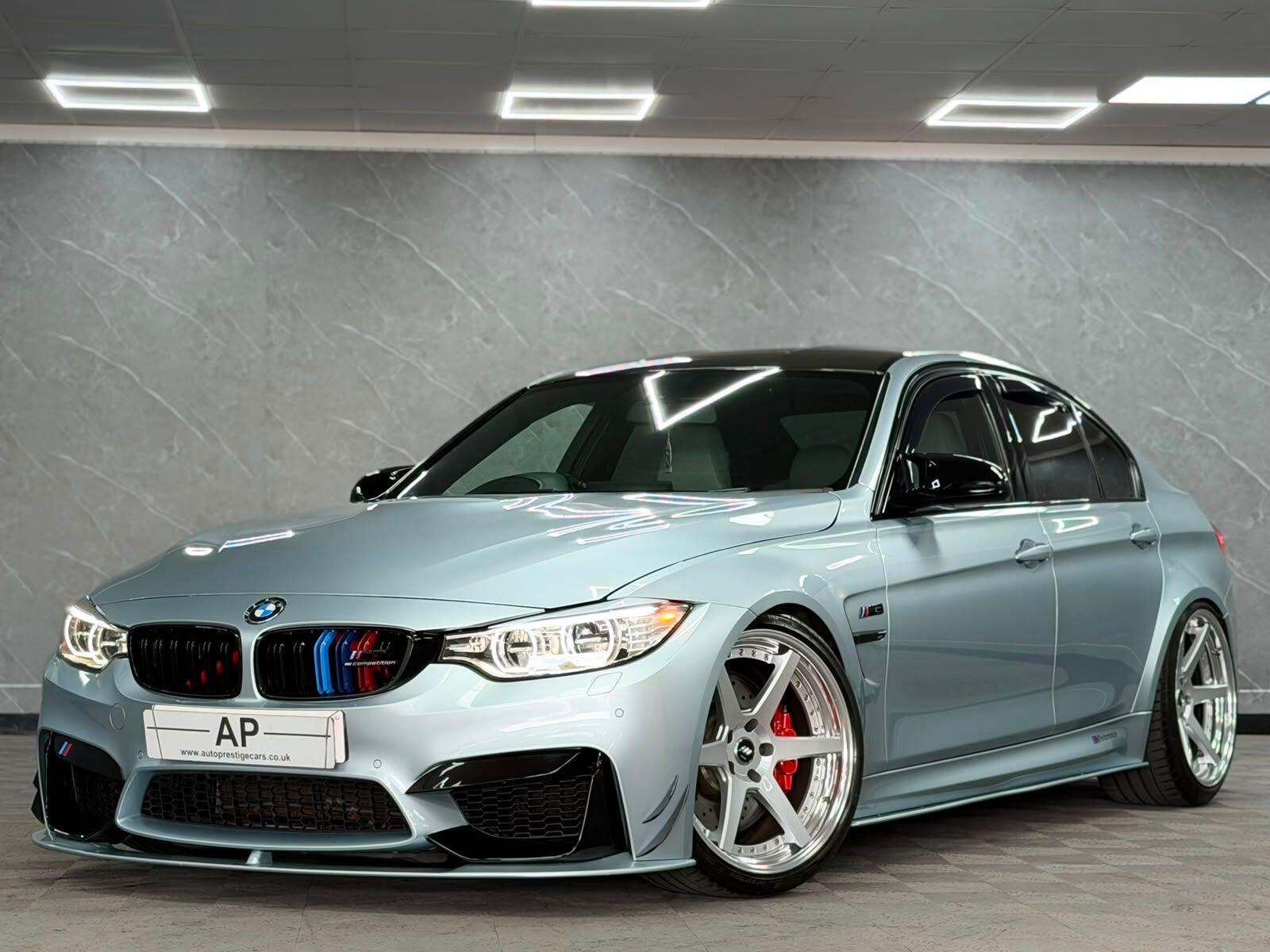 BMW M3 secondary view